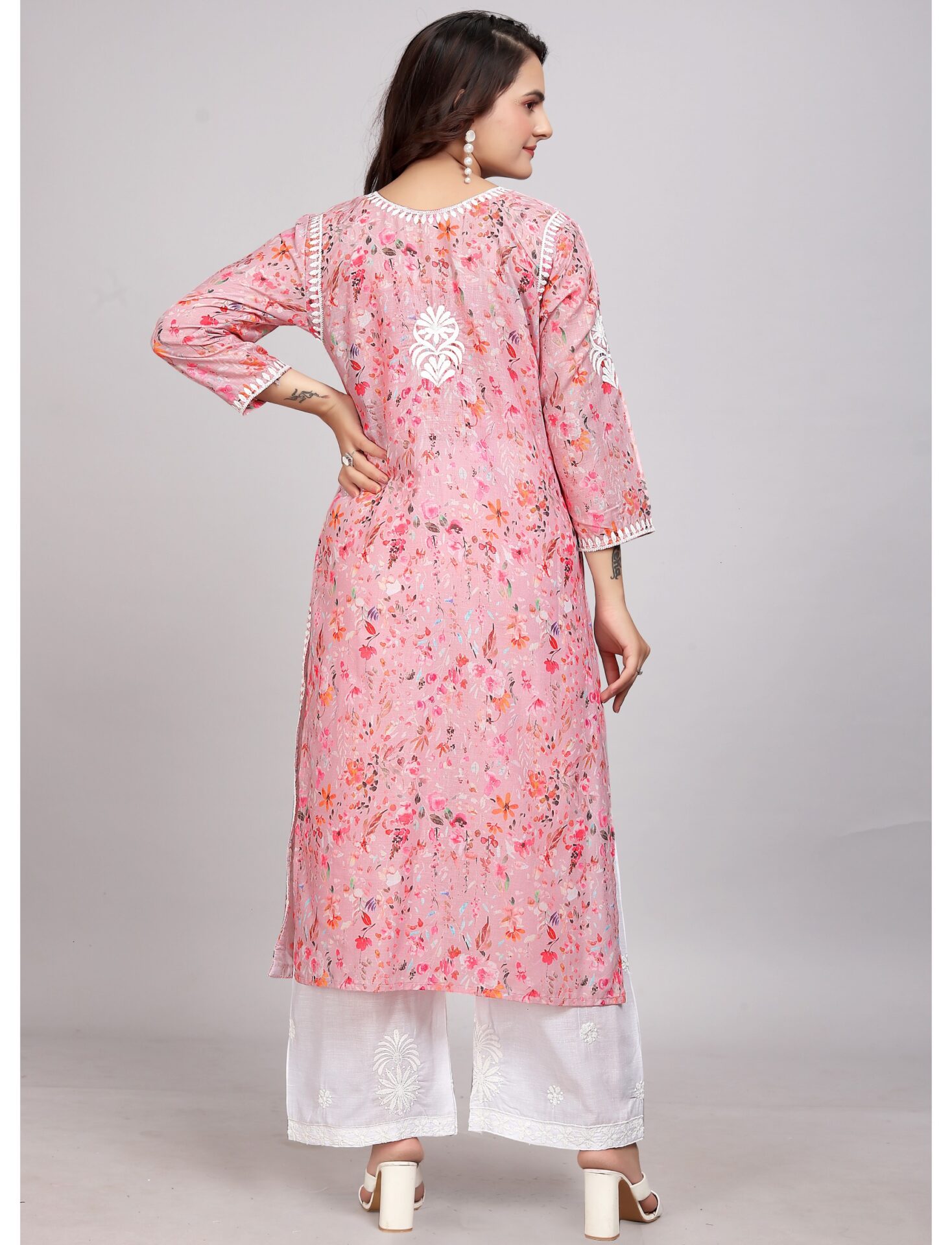 Lucknowi Pink Floral Kurti Set