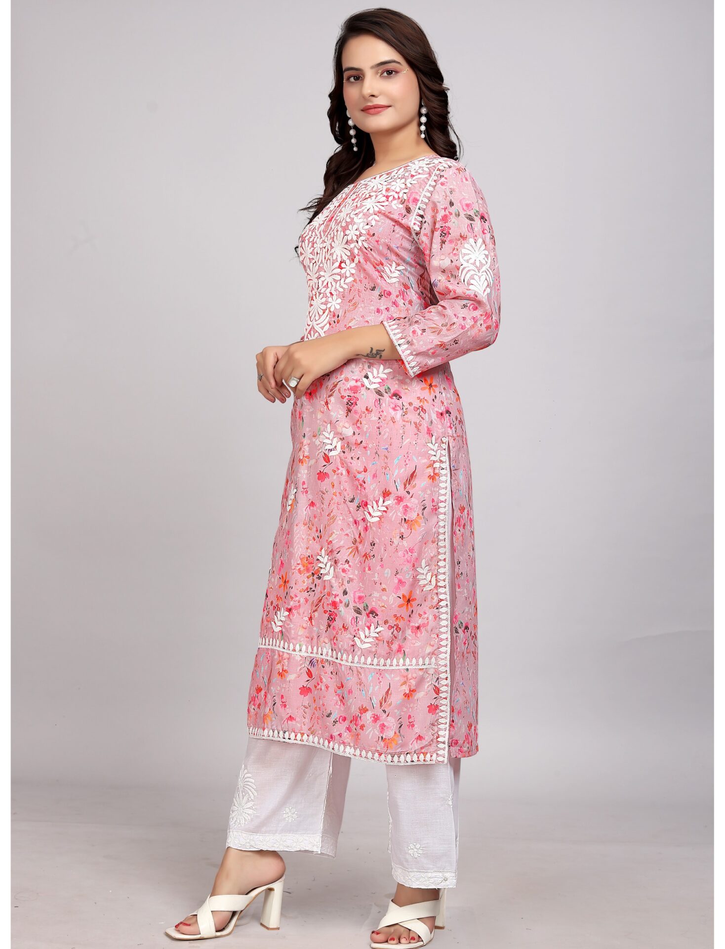 Lucknowi Pink Floral Kurti Set