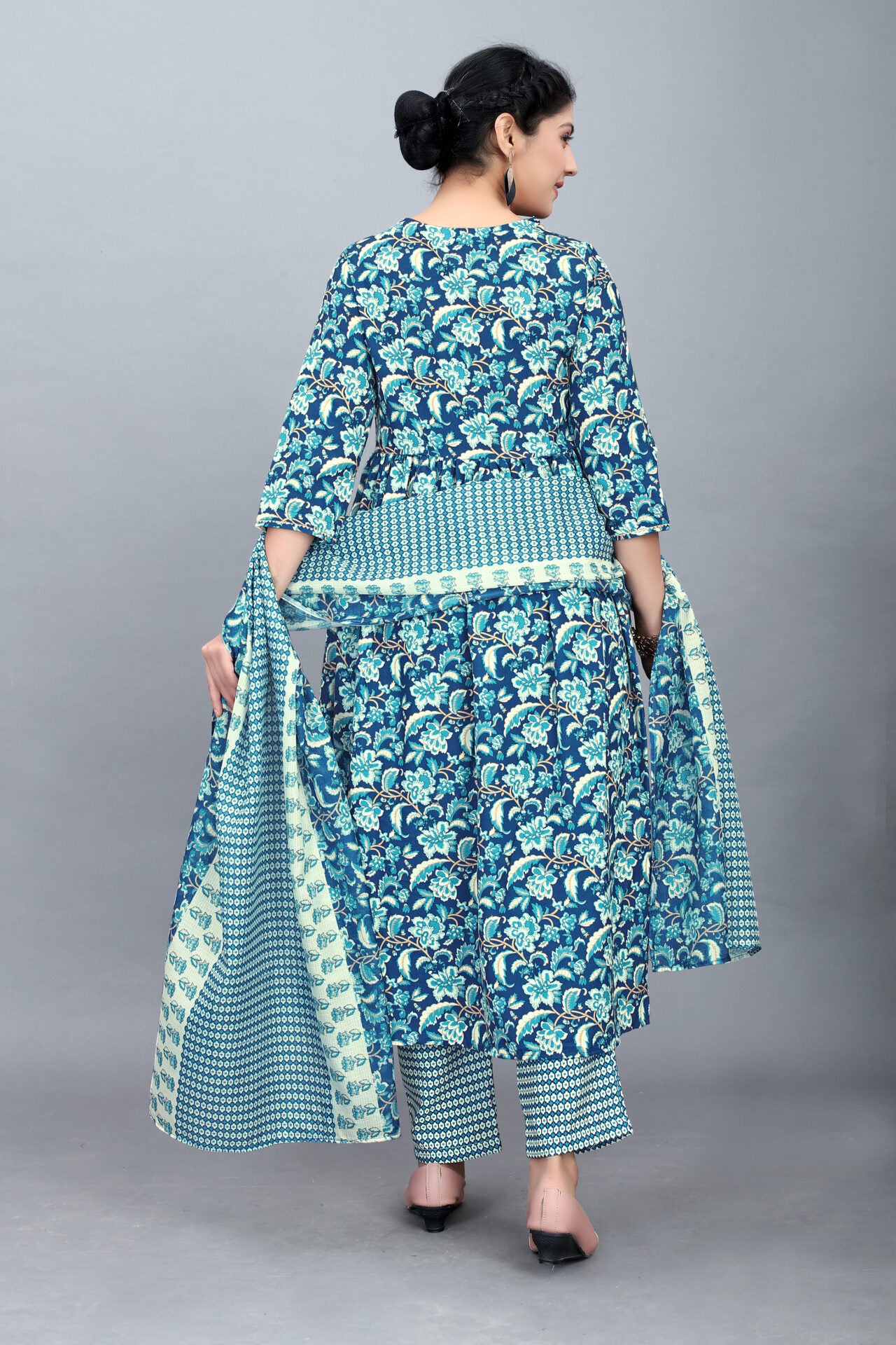 Floral Anarkali Kurta Set Women