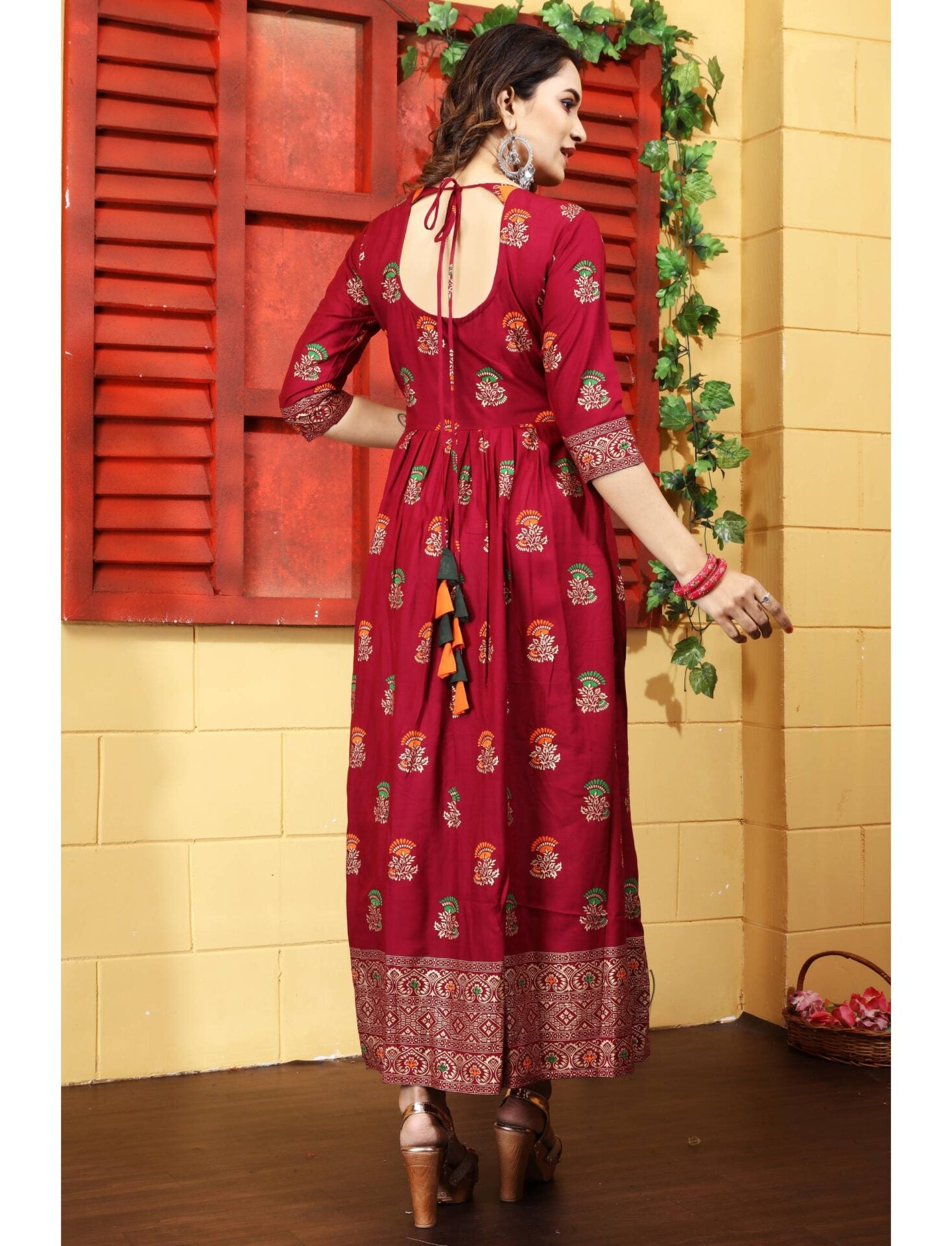 Long Anarkali Kurti