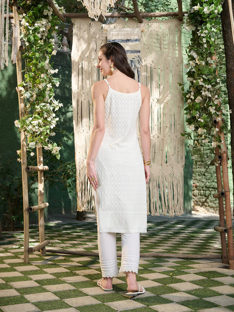 Lucknowi Rayon Straight Kurta