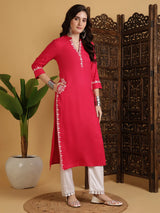 Solid Straight 3/4 Sleeves V-Neck Kurta