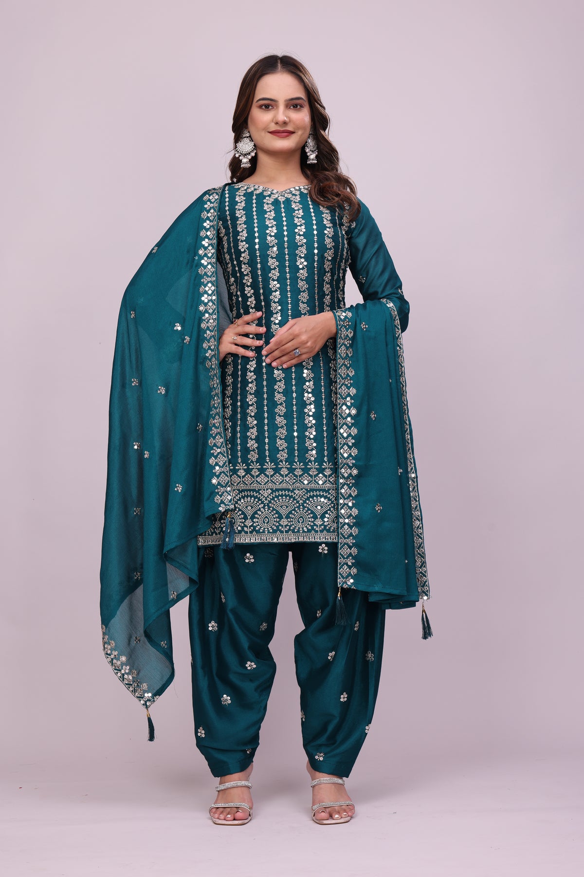 Women Teal Punjabi Suit