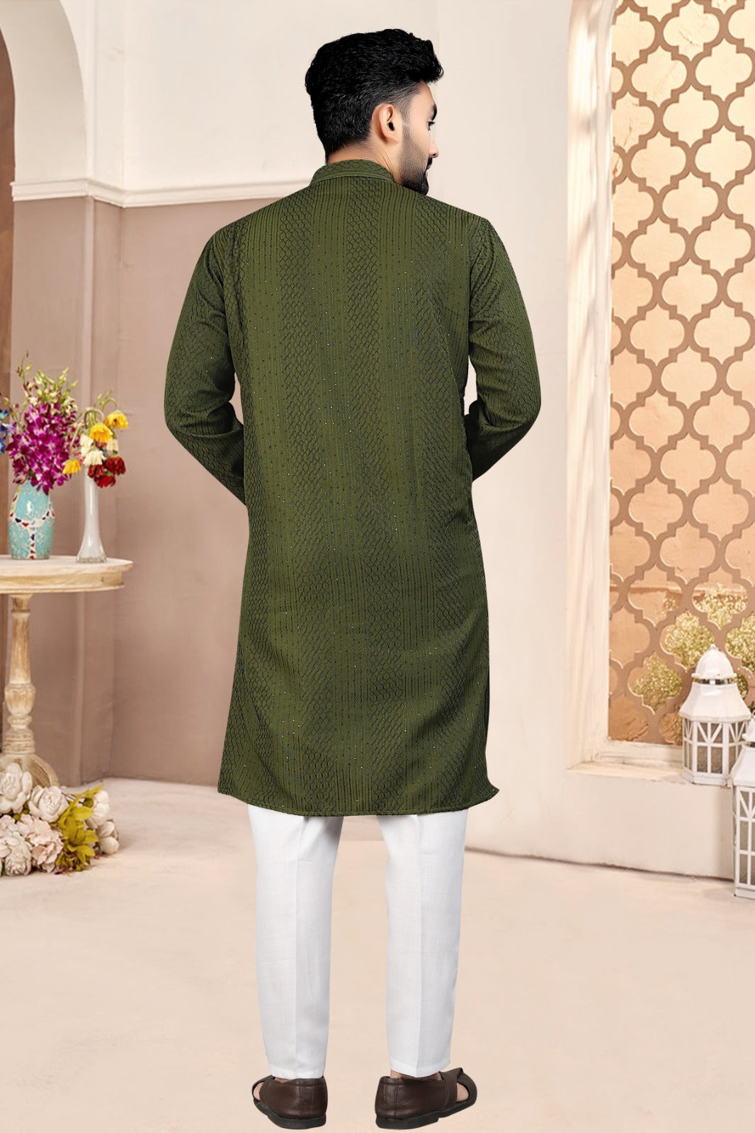 Men Sequence Cotton Blend Straight Kurta