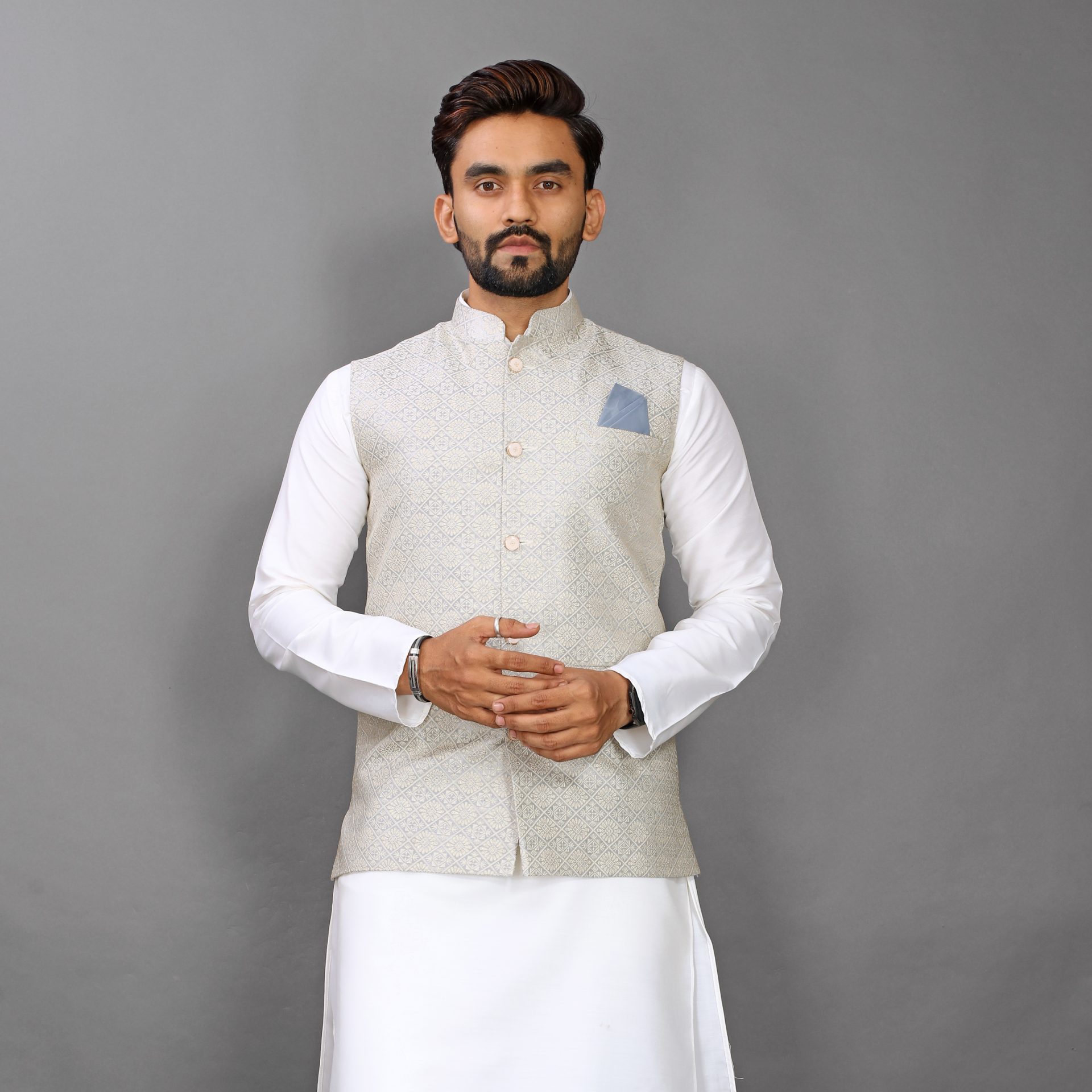Beidge Jacqurd Nehru Jacket