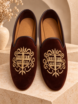 Brown embroidered velvet jutti for men