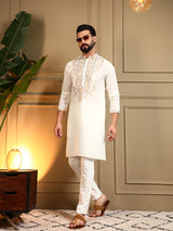 Mens White Embroidered Kurta Pajama