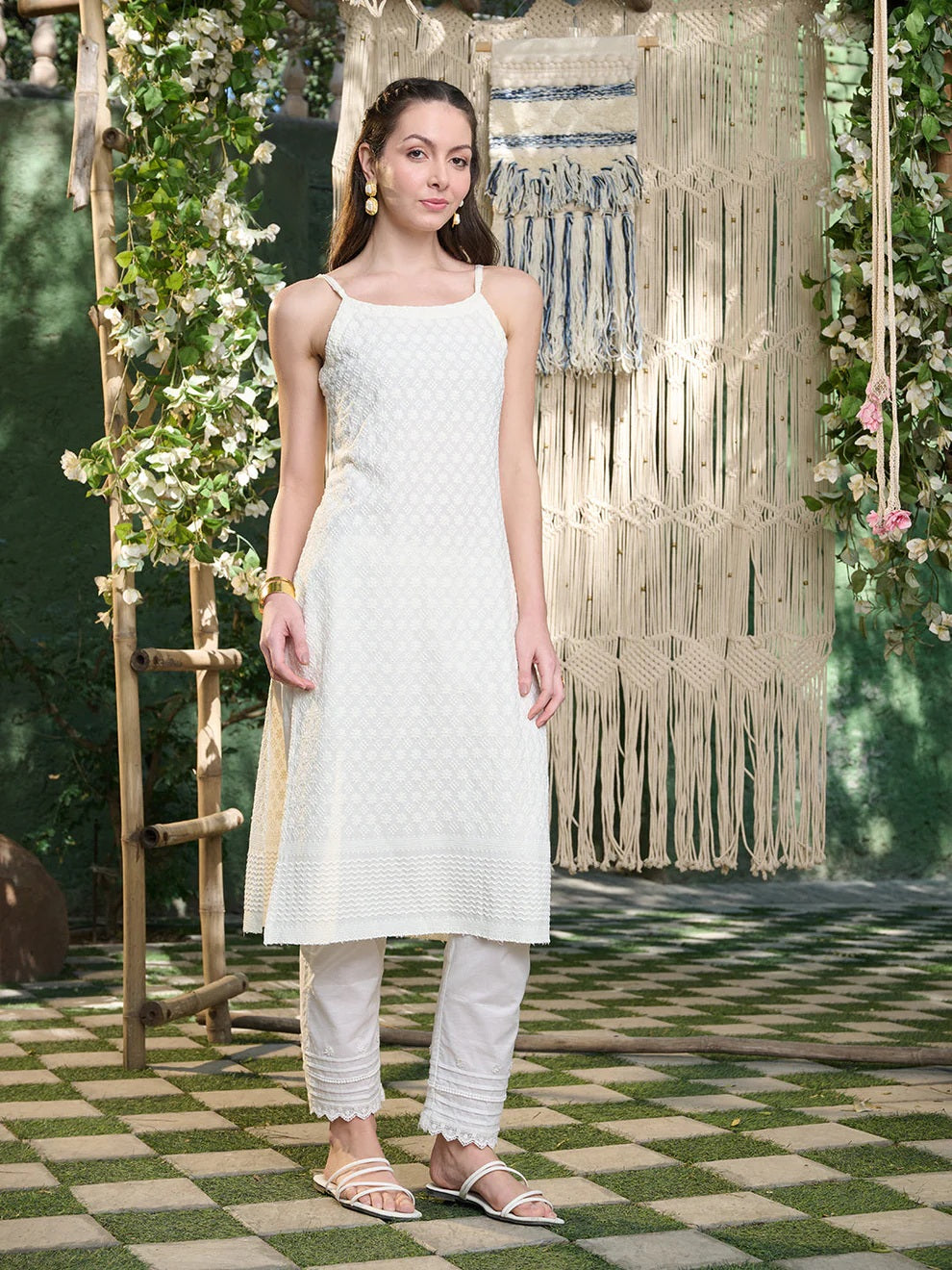 Lucknowi Rayon Straight Kurta