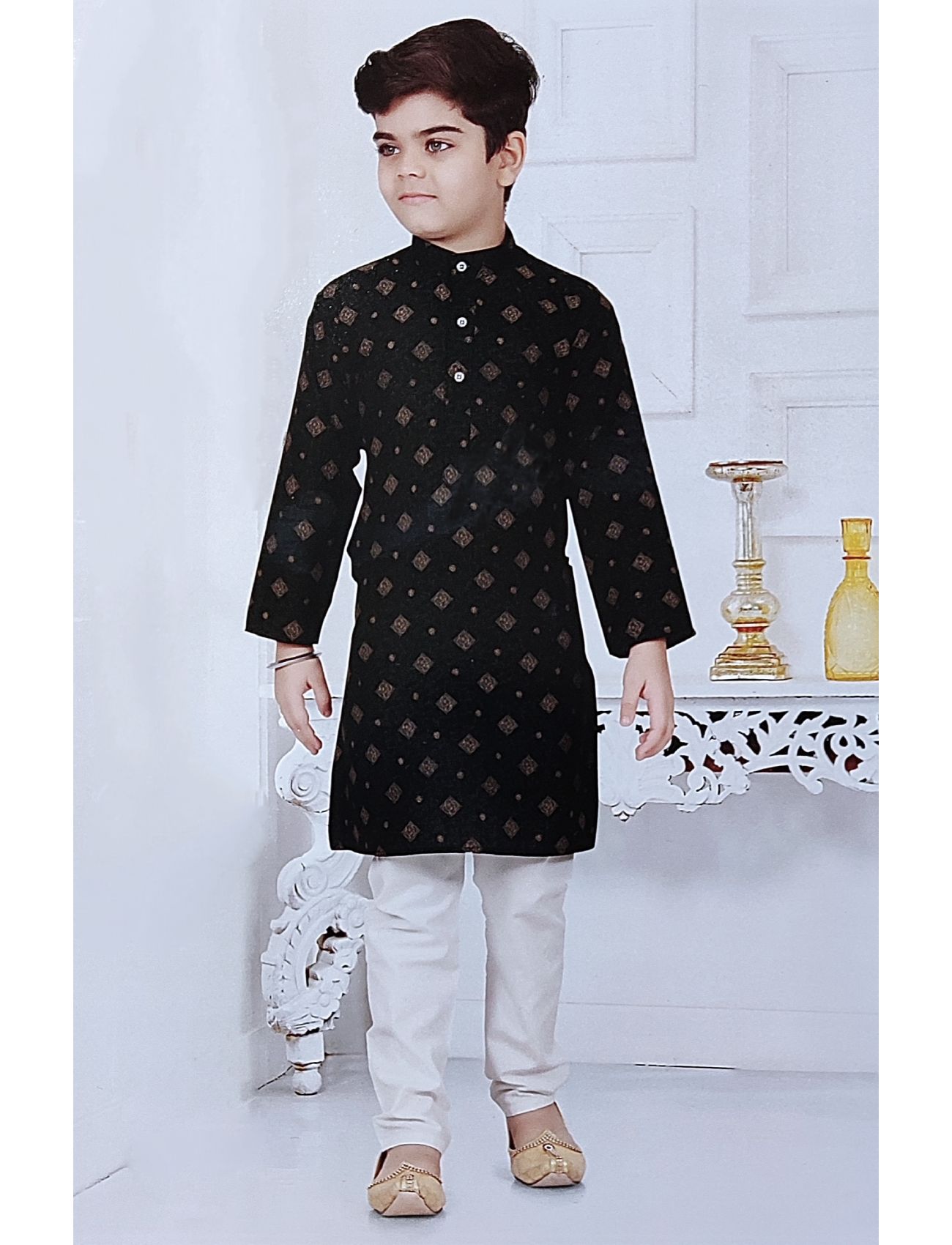Black Boys Printed Kurta Pyjama
