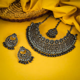 Choker Necklace Set With Earrings & Tikka