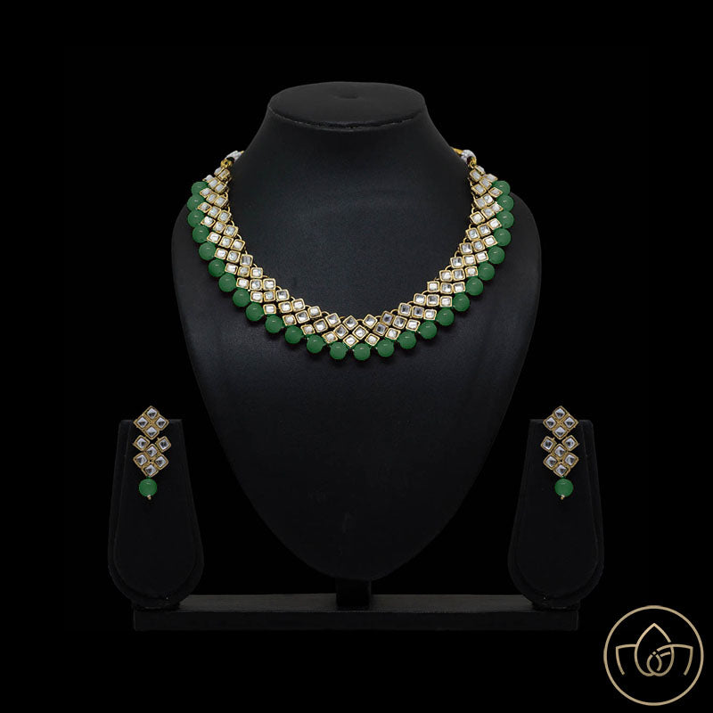 Pearl Necklace with Earrings