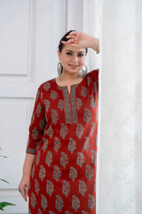 Maroon Printed Straight Kurta