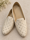 Cream motif embroidered Punjabi khussa jutti for men