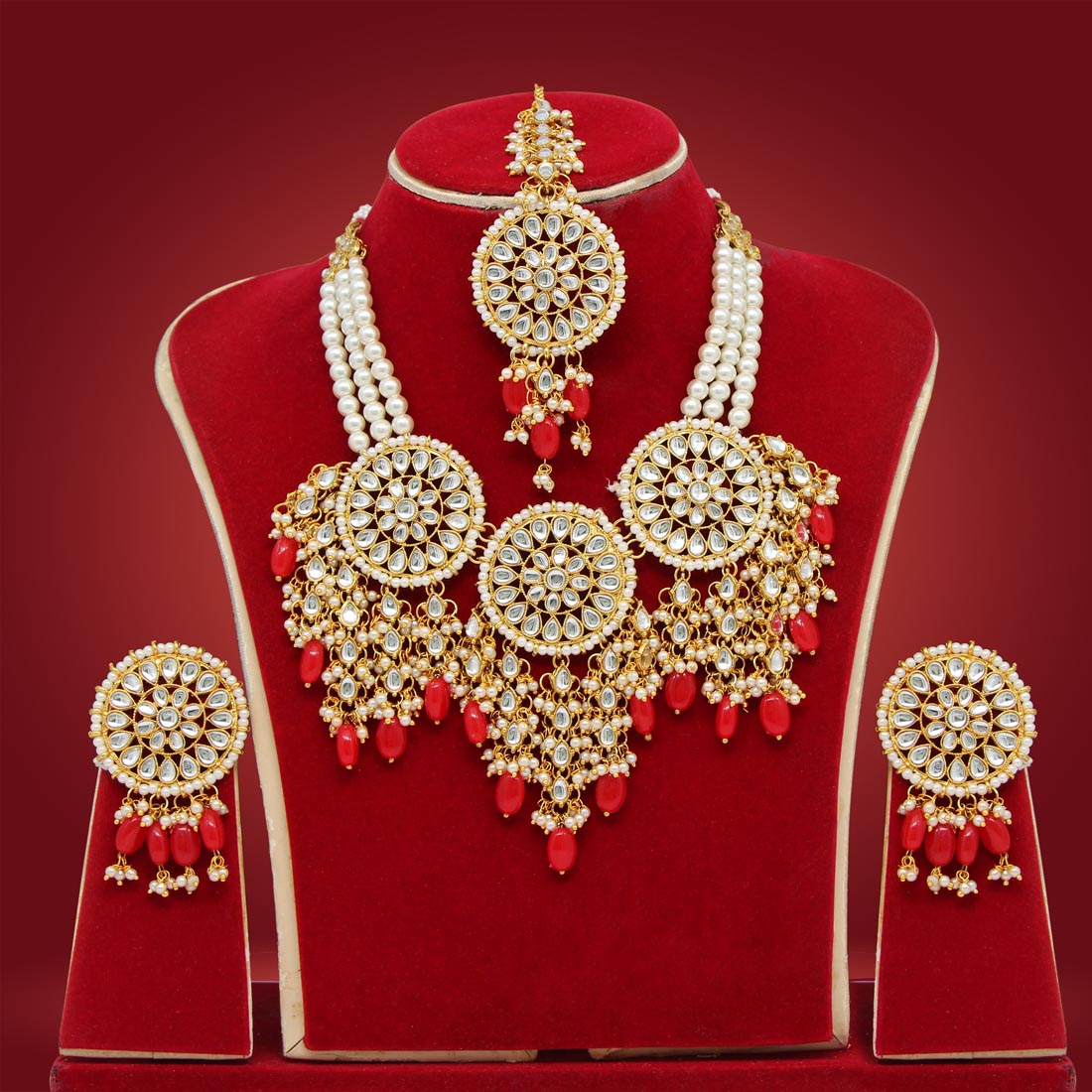 Best Quality Kundan Necklace Set With Earrings & Mang Tikka