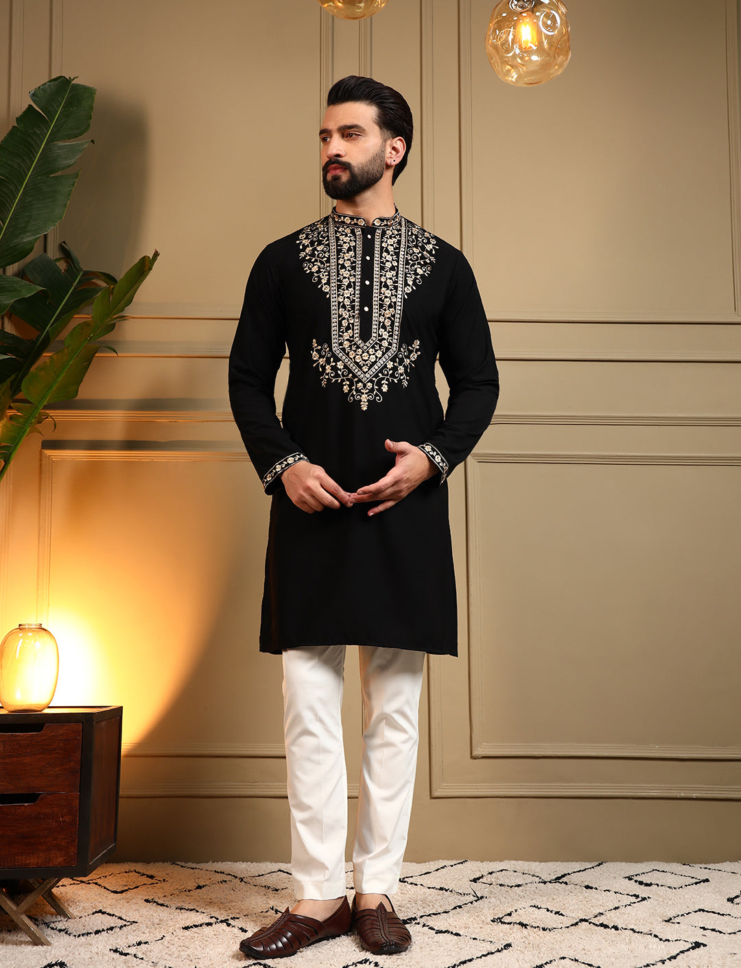 Mens Black Embroidery Kurta Pajama