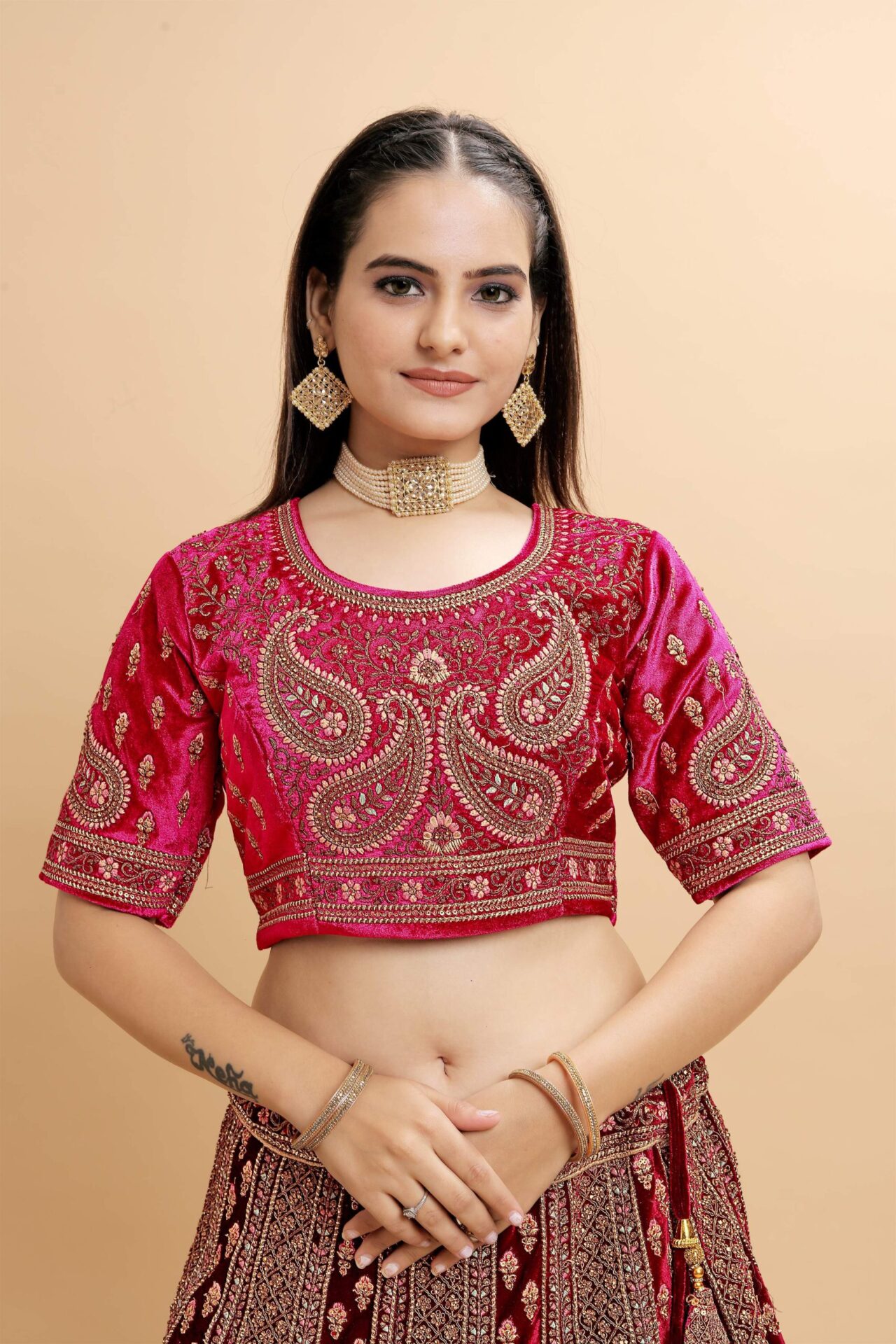 Heavy Bridal Embroidered Velvet Lehenga - Image 5