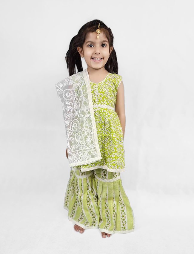 green-gharara-suit-for-girls-indifeels-australia