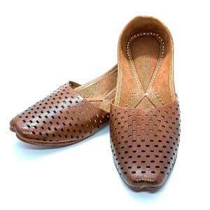 Tan Cutting Pattern Jutti