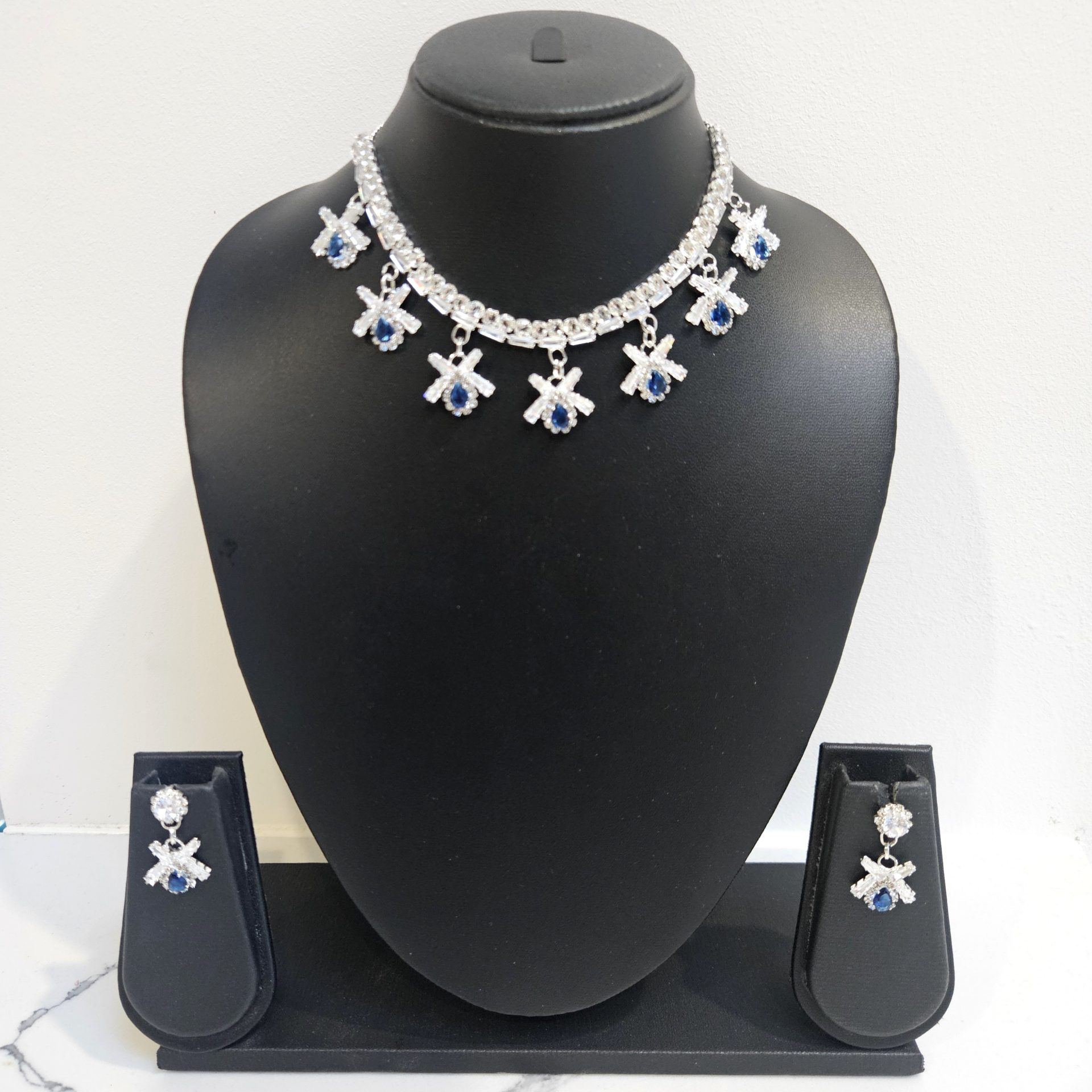 Blue Silver Necklace Set