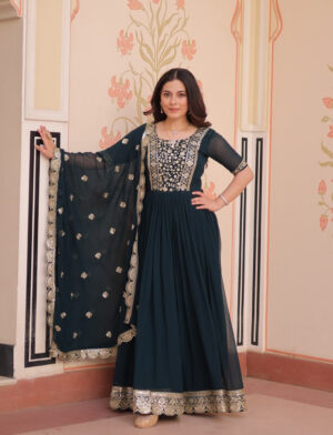 Women Embroidered Anarkali Suit